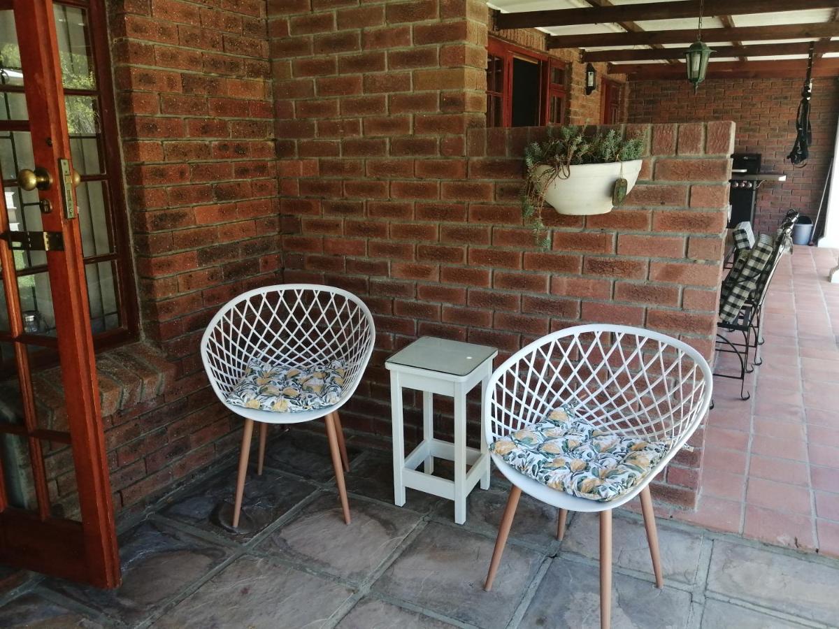 Gaestehaus Helderbergview Somerset West Exterior foto