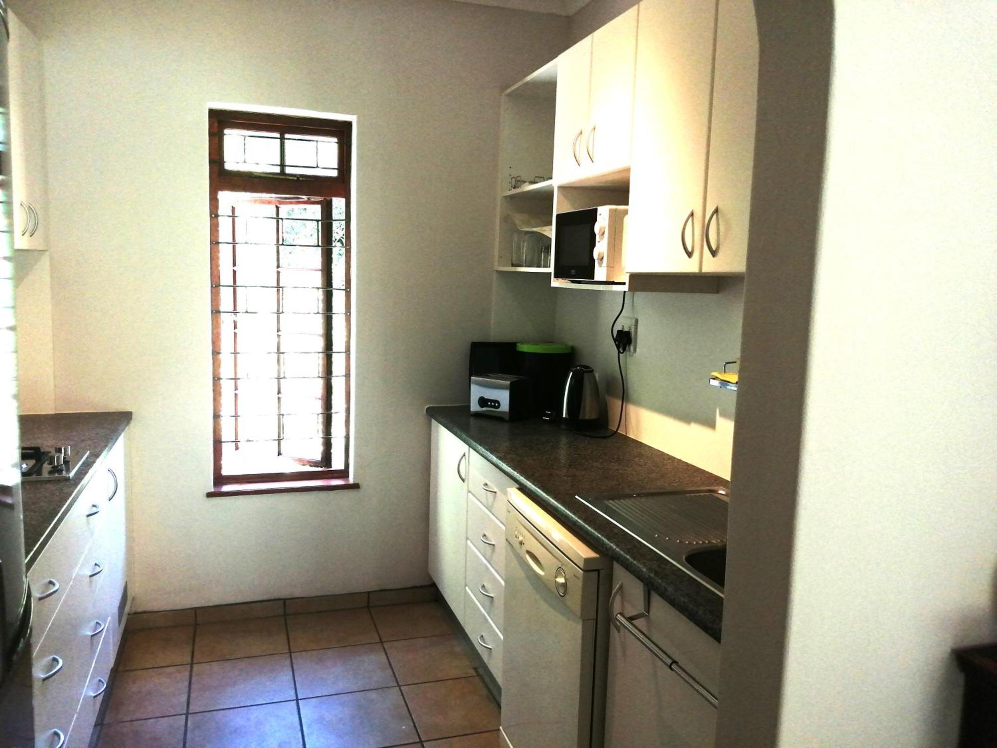 Gaestehaus Helderbergview Somerset West Exterior foto